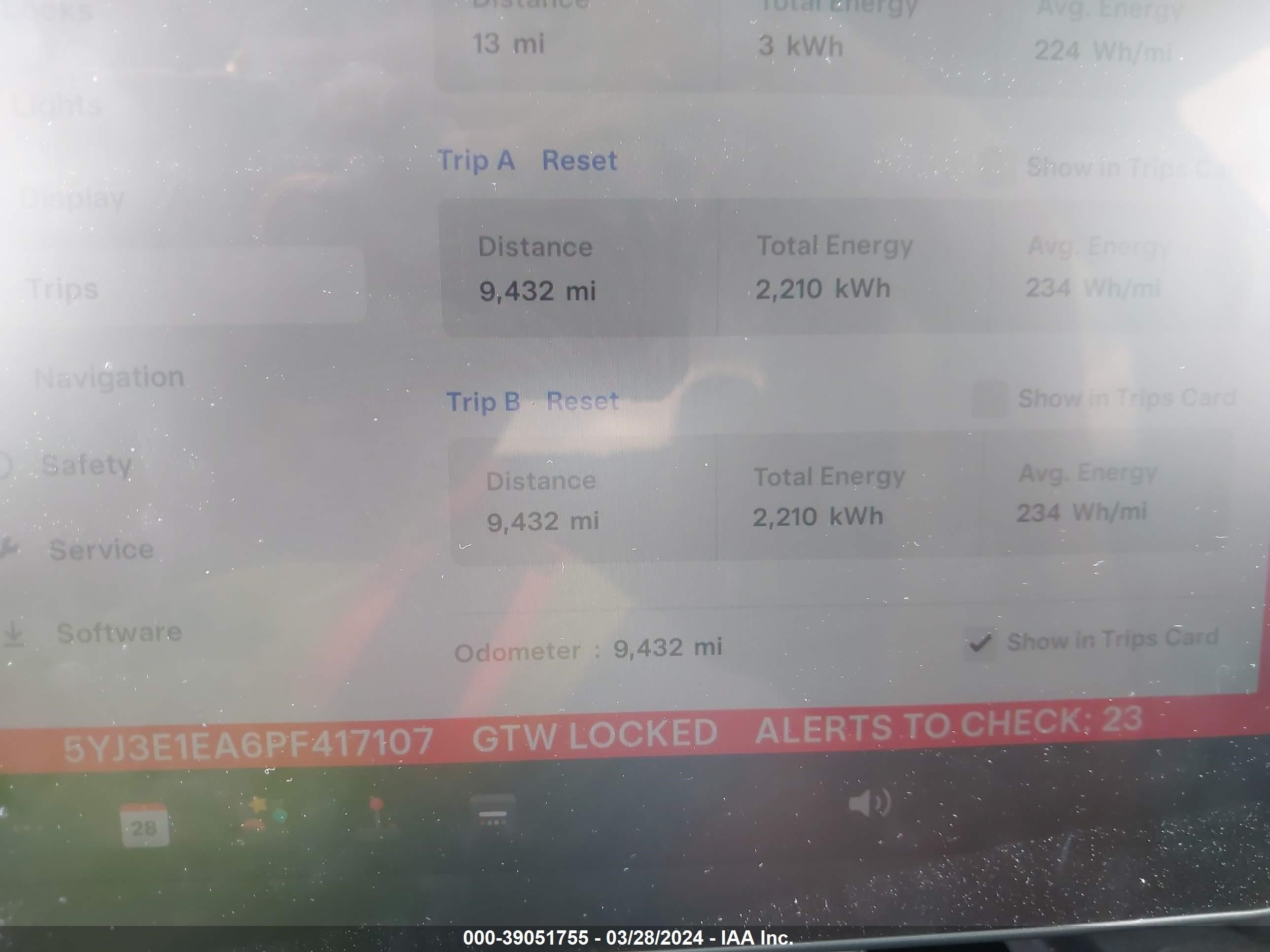 Photo 6 VIN: 5YJ3E1EA6PF417107 - TESLA MODEL 3 