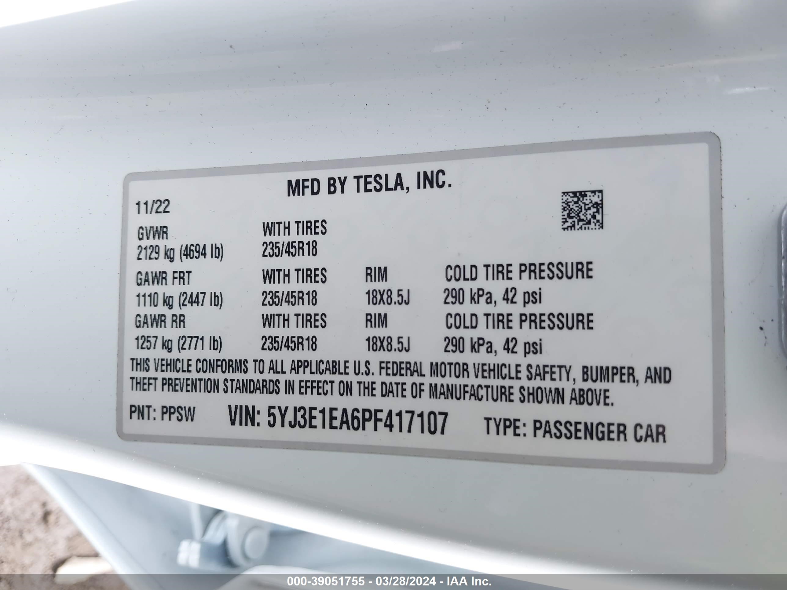 Photo 8 VIN: 5YJ3E1EA6PF417107 - TESLA MODEL 3 