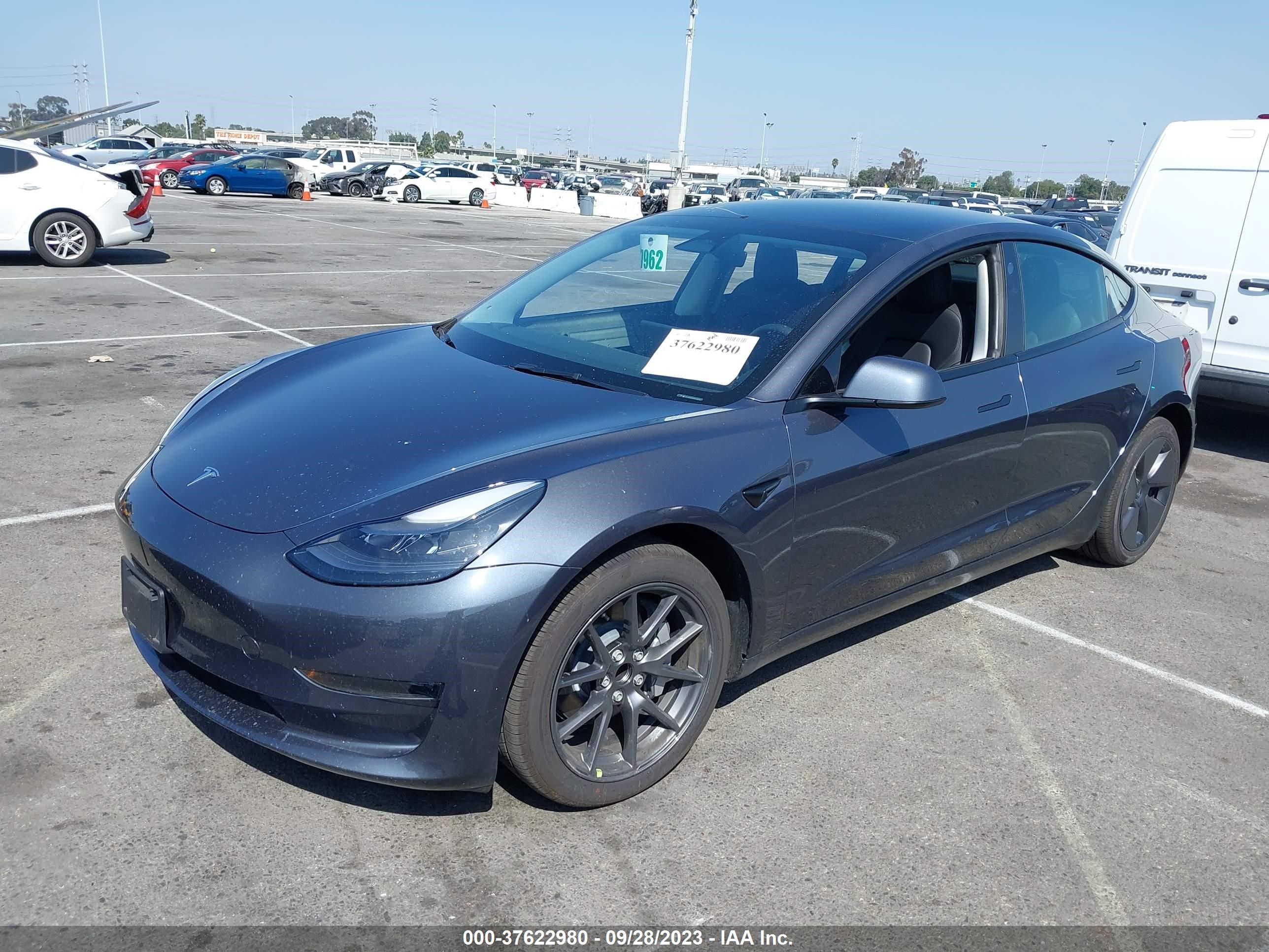 Photo 1 VIN: 5YJ3E1EA6PF432125 - TESLA MODEL 3 