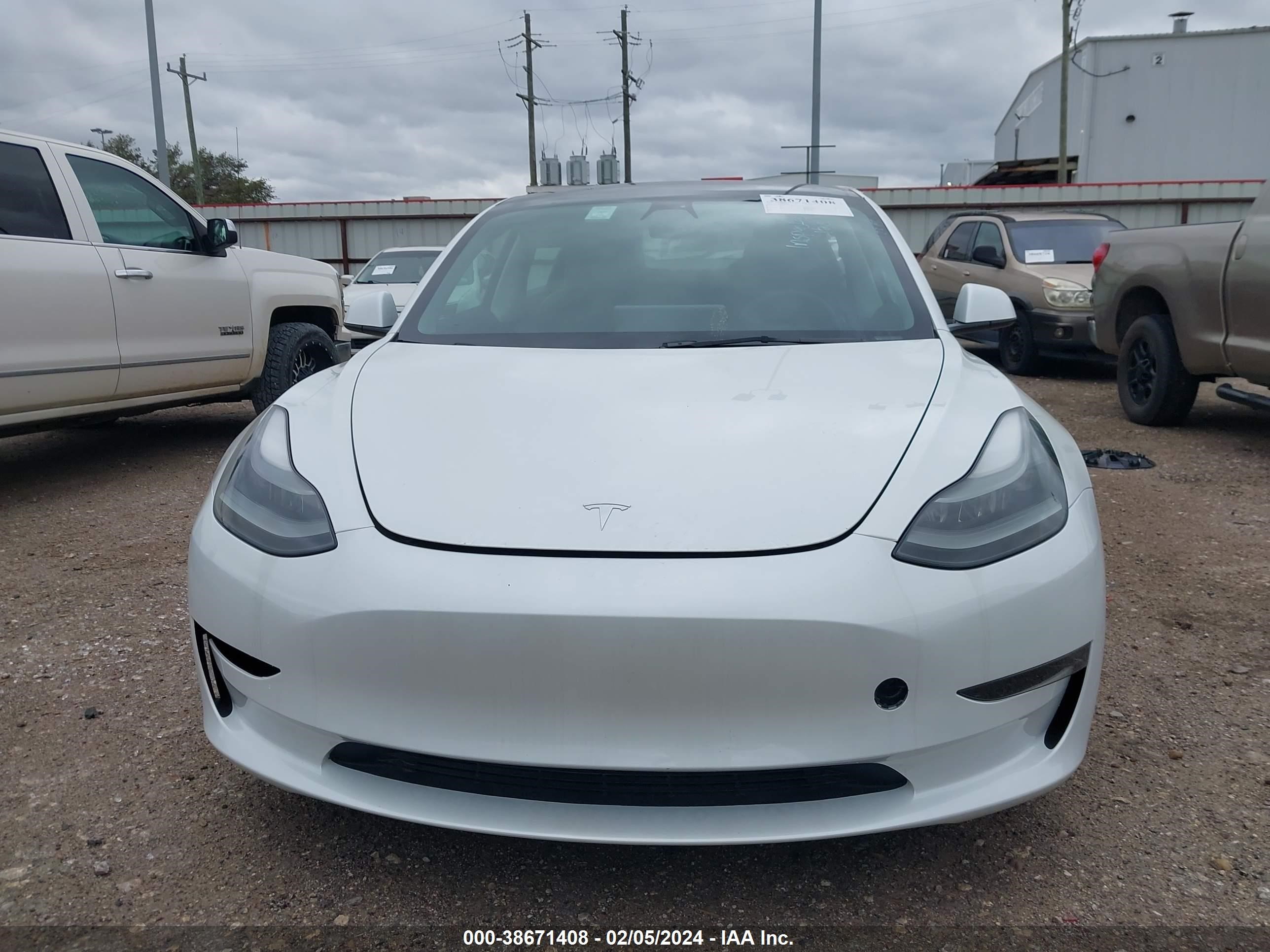 Photo 11 VIN: 5YJ3E1EA6PF437650 - TESLA MODEL 3 