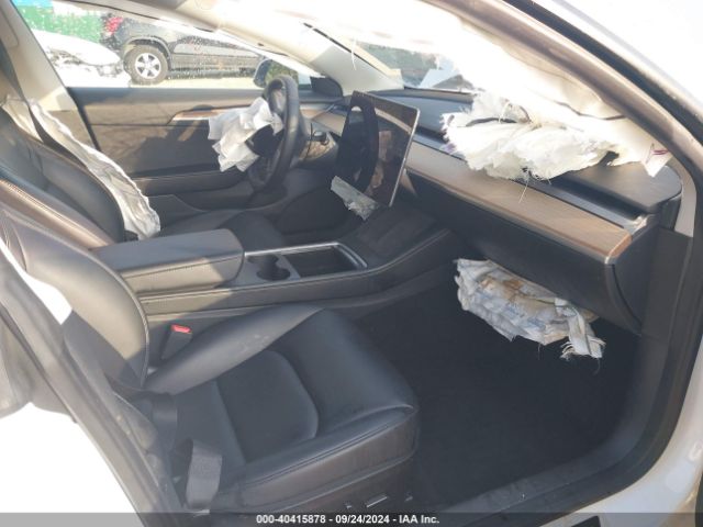 Photo 4 VIN: 5YJ3E1EA6PF446879 - TESLA MODEL 3 