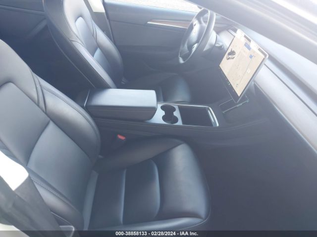 Photo 4 VIN: 5YJ3E1EA6PF453458 - TESLA MODEL 3 