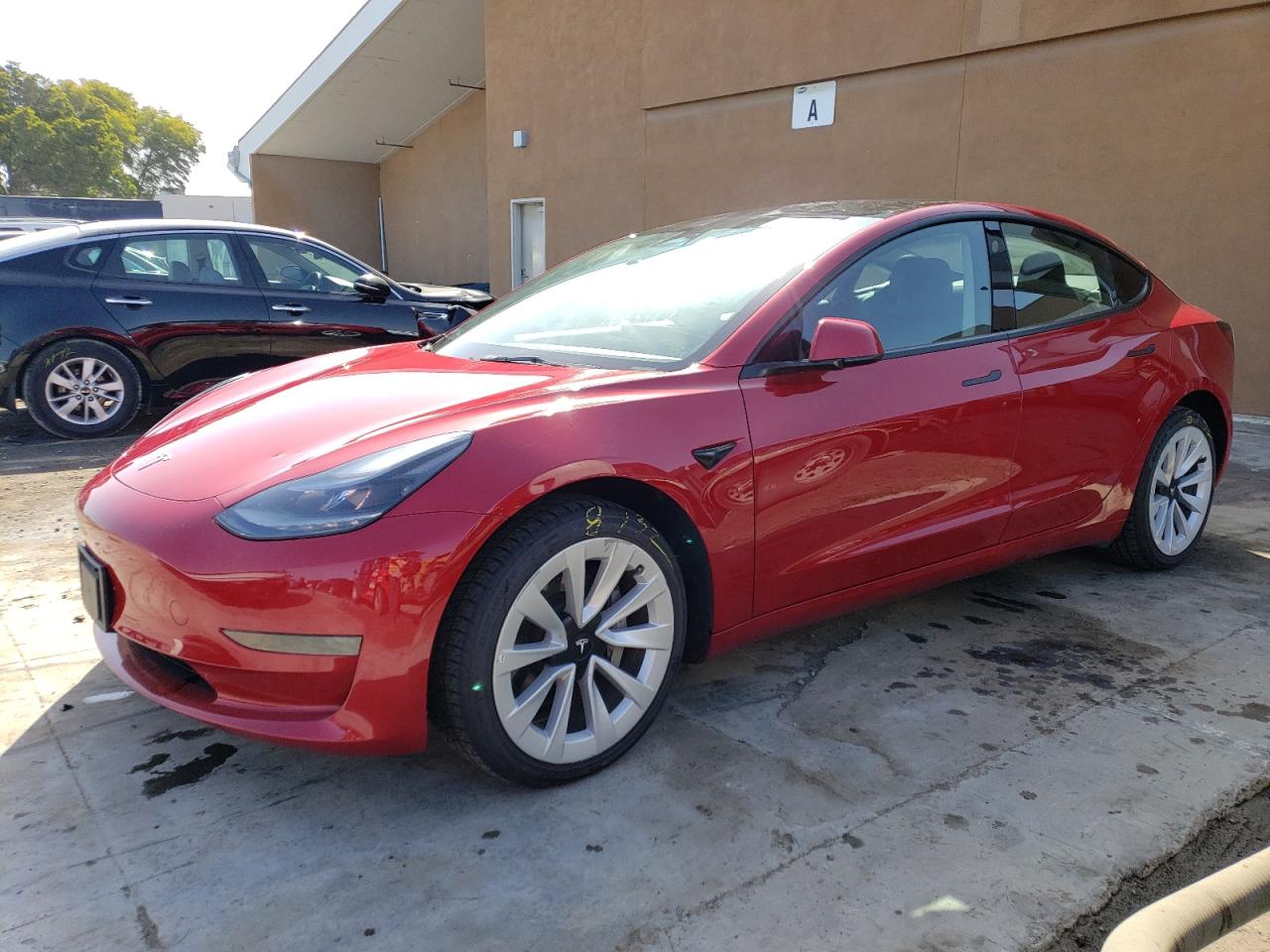 Photo 0 VIN: 5YJ3E1EA6PF459017 - TESLA MODEL 3 