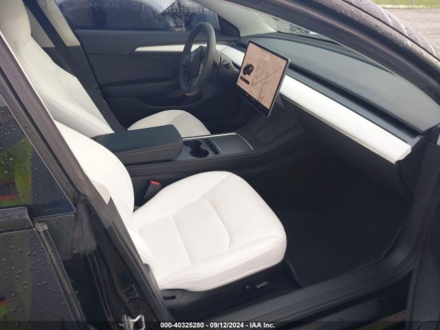 Photo 4 VIN: 5YJ3E1EA6PF486332 - TESLA MODEL 3 