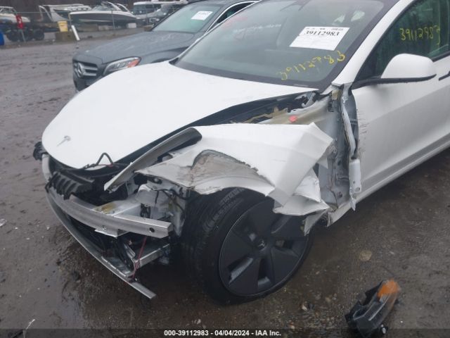 Photo 5 VIN: 5YJ3E1EA6PF487819 - TESLA MODEL 3 