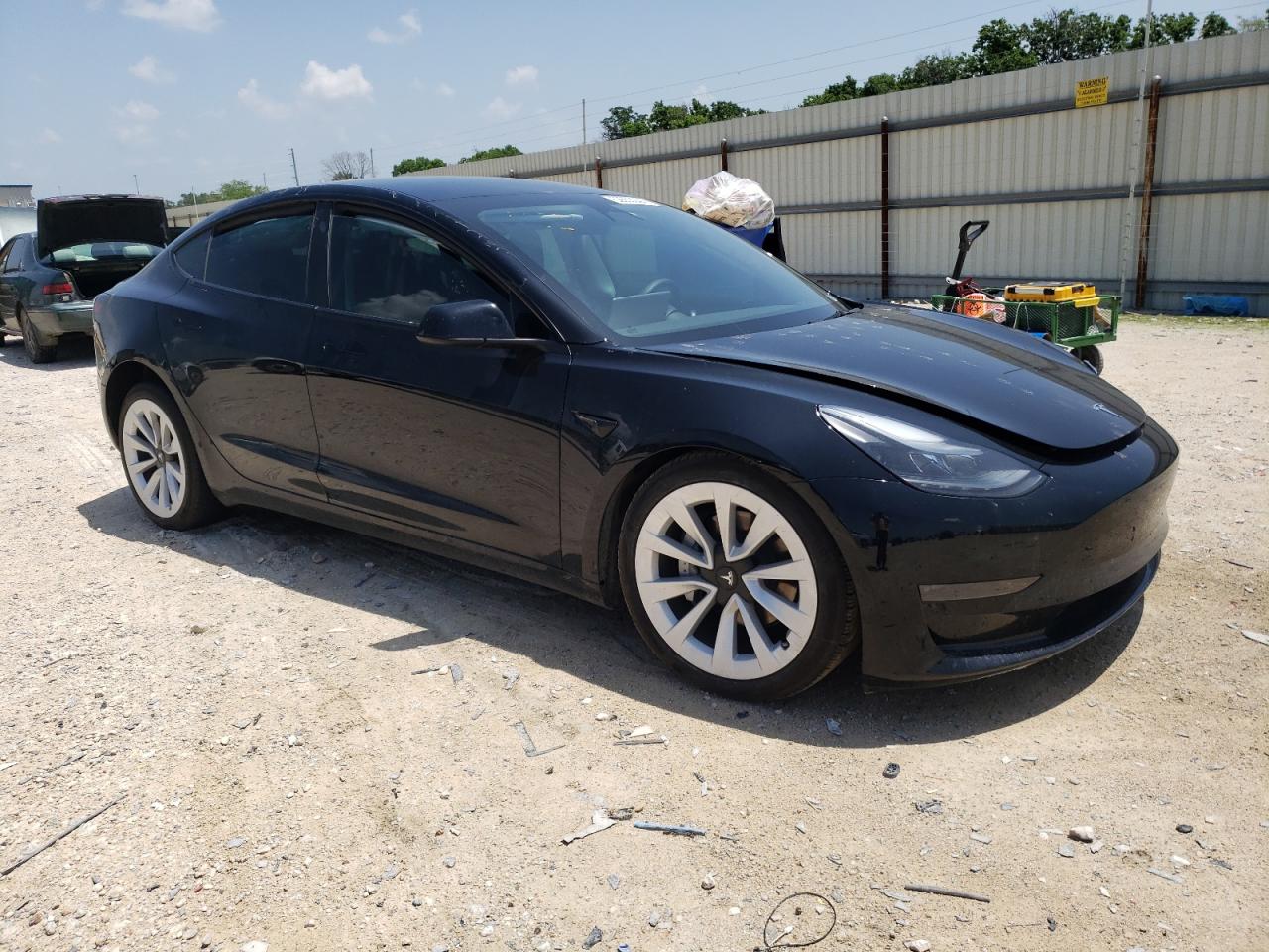 Photo 3 VIN: 5YJ3E1EA6PF490137 - TESLA MODEL 3 