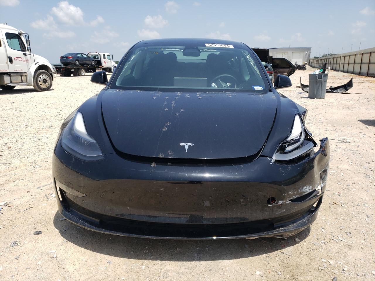 Photo 4 VIN: 5YJ3E1EA6PF490137 - TESLA MODEL 3 