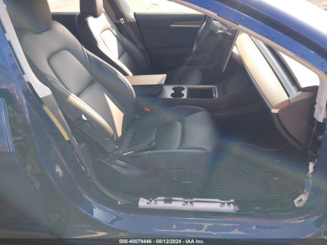 Photo 4 VIN: 5YJ3E1EA6PF557691 - TESLA MODEL 3 