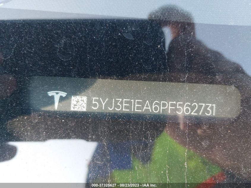 Photo 8 VIN: 5YJ3E1EA6PF562731 - TESLA MODEL 3 