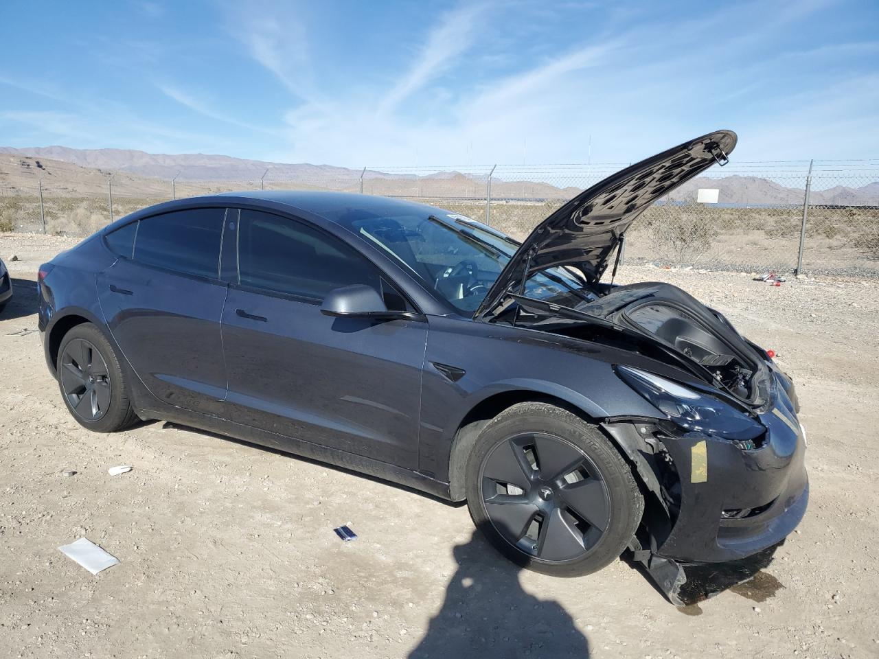 Photo 3 VIN: 5YJ3E1EA6PF584759 - TESLA MODEL 3 