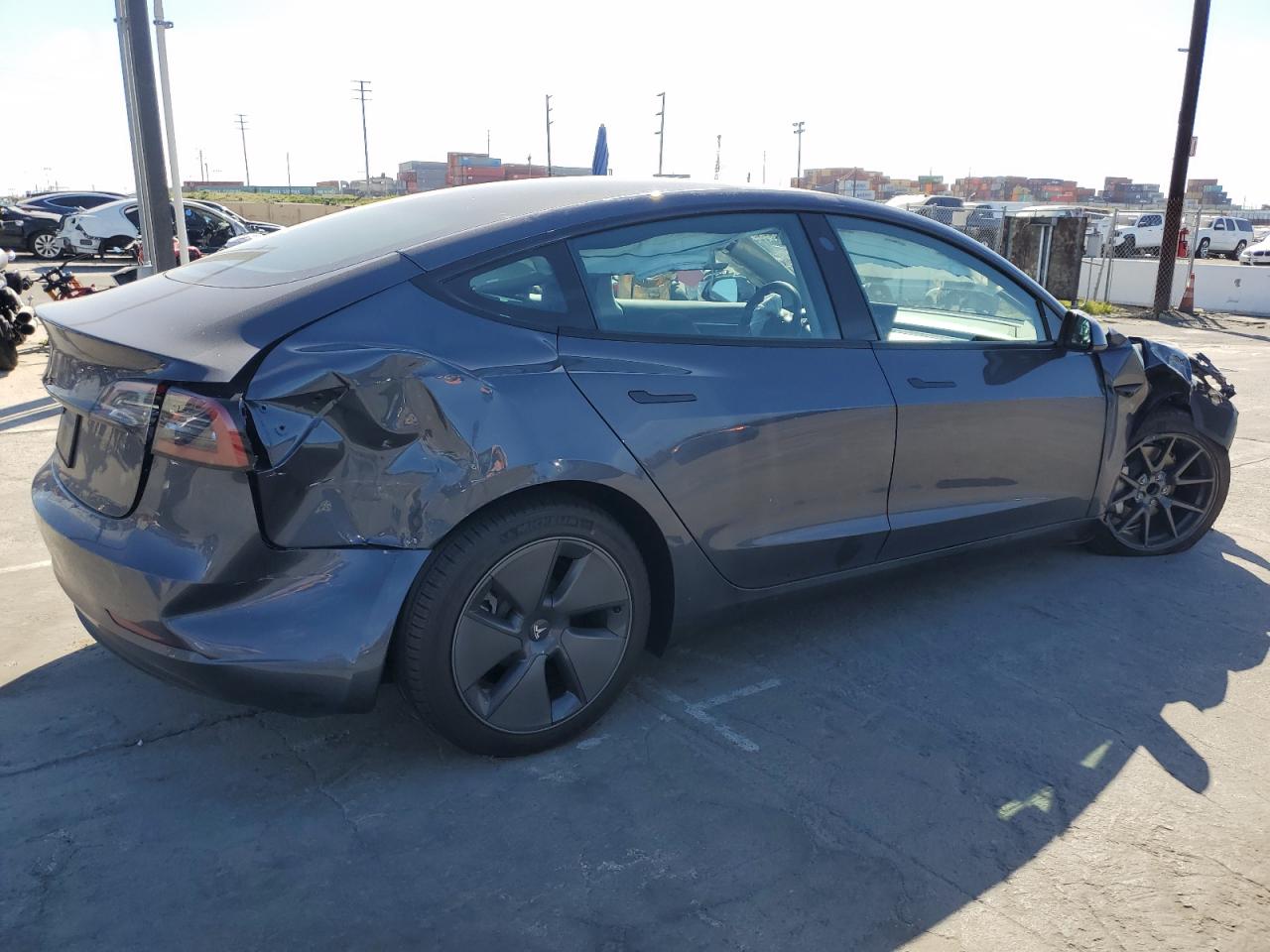 Photo 2 VIN: 5YJ3E1EA6PF694825 - TESLA MODEL 3 