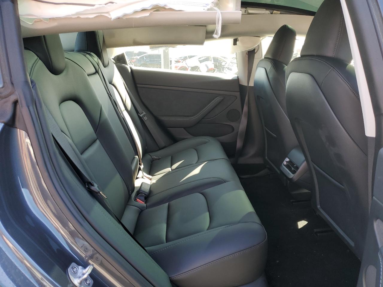 Photo 9 VIN: 5YJ3E1EA6PF694825 - TESLA MODEL 3 