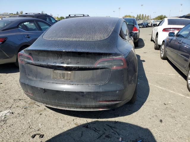 Photo 5 VIN: 5YJ3E1EA7JF011411 - TESLA MODEL 3 