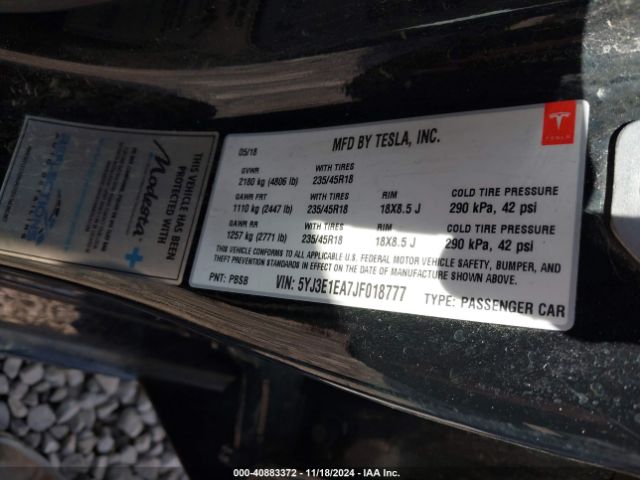 Photo 8 VIN: 5YJ3E1EA7JF018777 - TESLA MODEL 3 