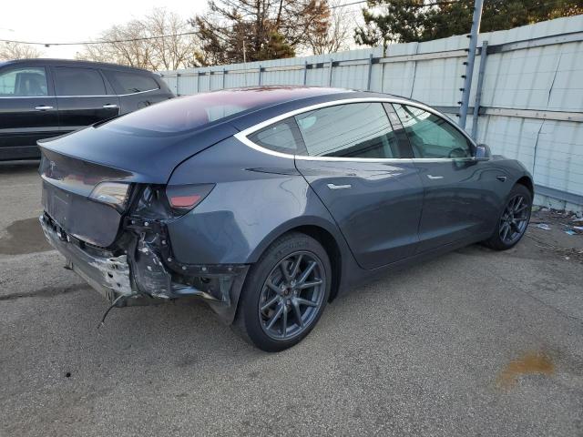 Photo 2 VIN: 5YJ3E1EA7JF019038 - TESLA MODEL 3 