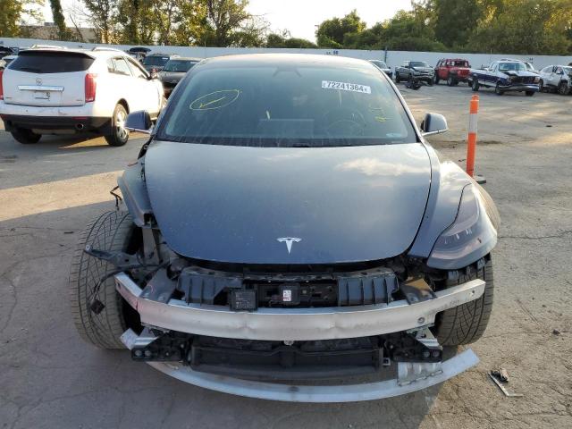 Photo 4 VIN: 5YJ3E1EA7JF025793 - TESLA MODEL 3 