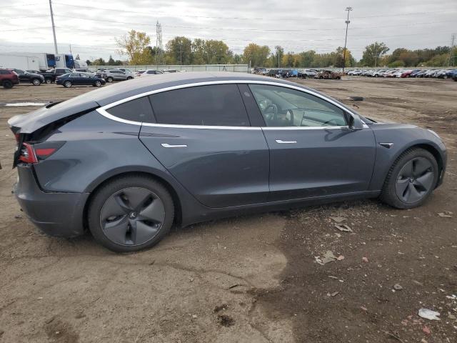 Photo 2 VIN: 5YJ3E1EA7JF030511 - TESLA MODEL 3 