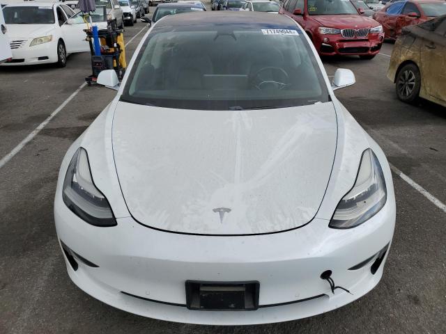 Photo 4 VIN: 5YJ3E1EA7JF036034 - TESLA MODEL 3 