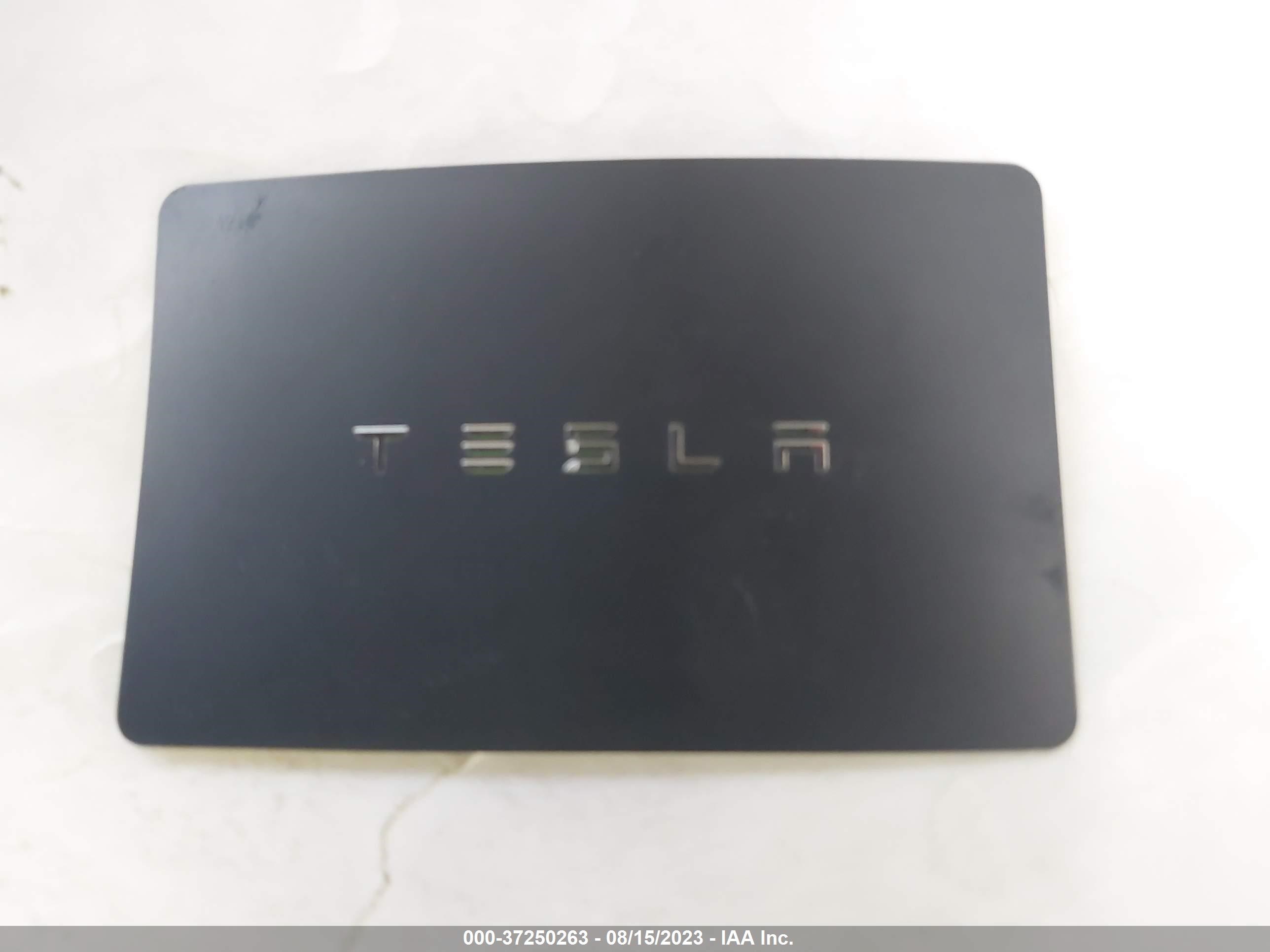 Photo 9 VIN: 5YJ3E1EA7JF046207 - TESLA MODEL 3 