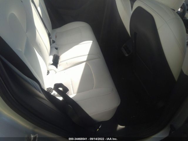 Photo 7 VIN: 5YJ3E1EA7JF048734 - TESLA MODEL 3 