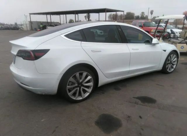 Photo 3 VIN: 5YJ3E1EA7JF052640 - TESLA MODEL 3 