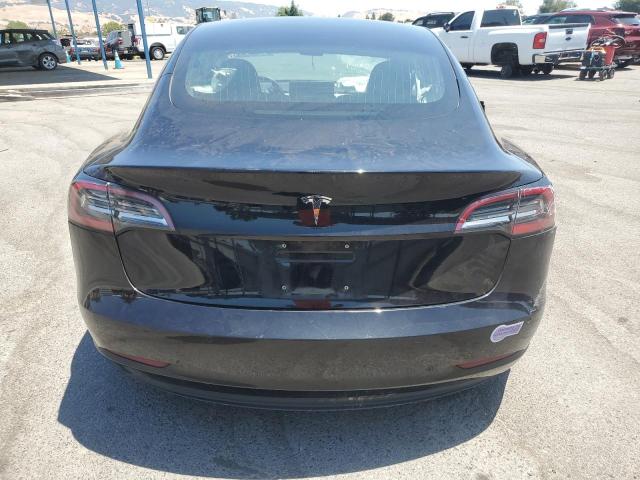 Photo 5 VIN: 5YJ3E1EA7JF070233 - TESLA MODEL 3 