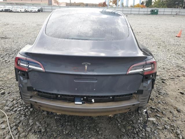 Photo 5 VIN: 5YJ3E1EA7JF077666 - TESLA MODEL 3 