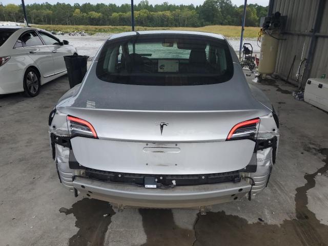 Photo 5 VIN: 5YJ3E1EA7JF106664 - TESLA MODEL 3 