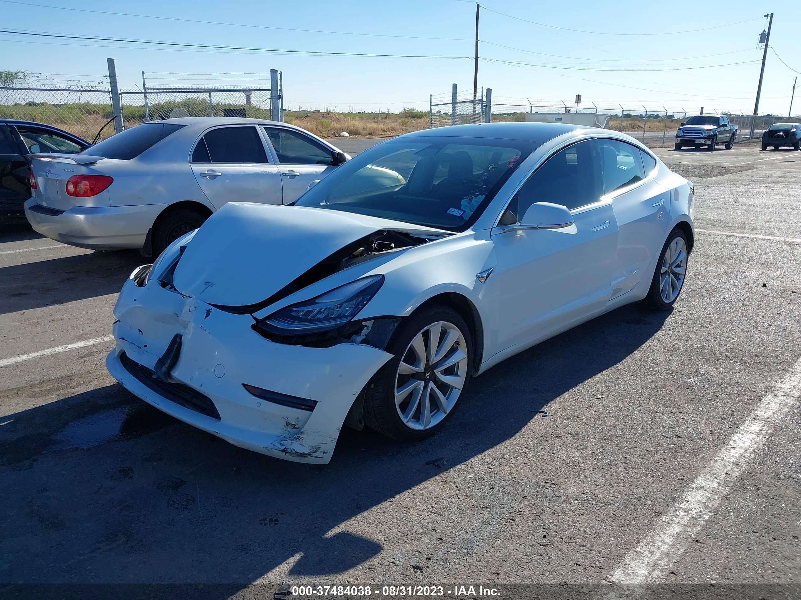 Photo 1 VIN: 5YJ3E1EA7JF126476 - TESLA MODEL 3 