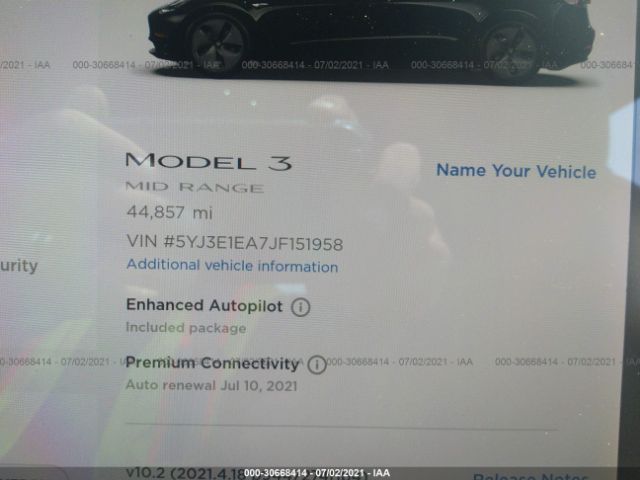 Photo 6 VIN: 5YJ3E1EA7JF151958 - TESLA MODEL 3 