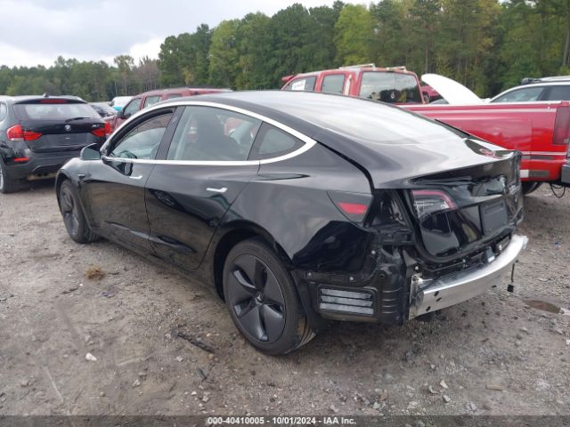 Photo 2 VIN: 5YJ3E1EA7JF152723 - TESLA MODEL 3 