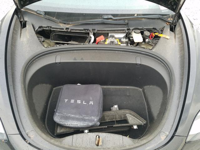 Photo 6 VIN: 5YJ3E1EA7JF165519 - TESLA MODEL 3 