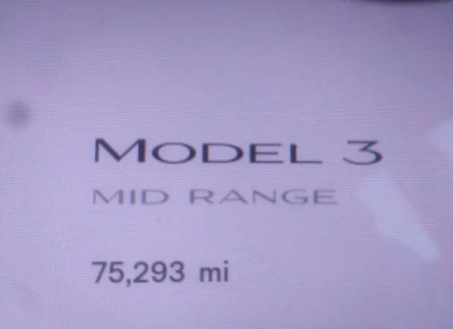 Photo 6 VIN: 5YJ3E1EA7JF166203 - TESLA MODEL 3 