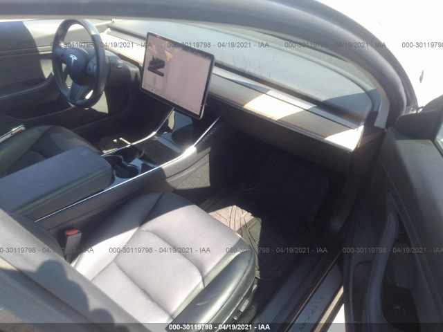 Photo 4 VIN: 5YJ3E1EA7KF362403 - TESLA MODEL 3 