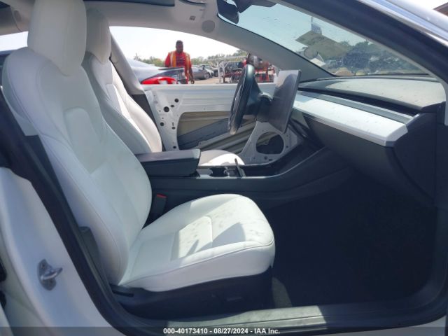 Photo 4 VIN: 5YJ3E1EA7KF407601 - TESLA MODEL 3 