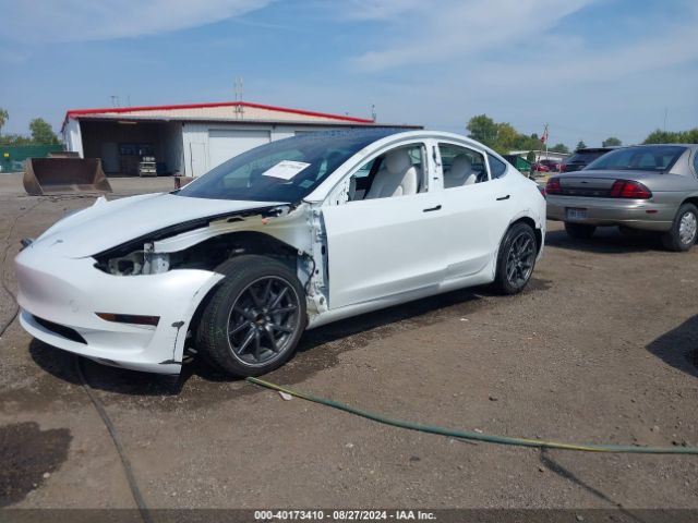 Photo 5 VIN: 5YJ3E1EA7KF407601 - TESLA MODEL 3 