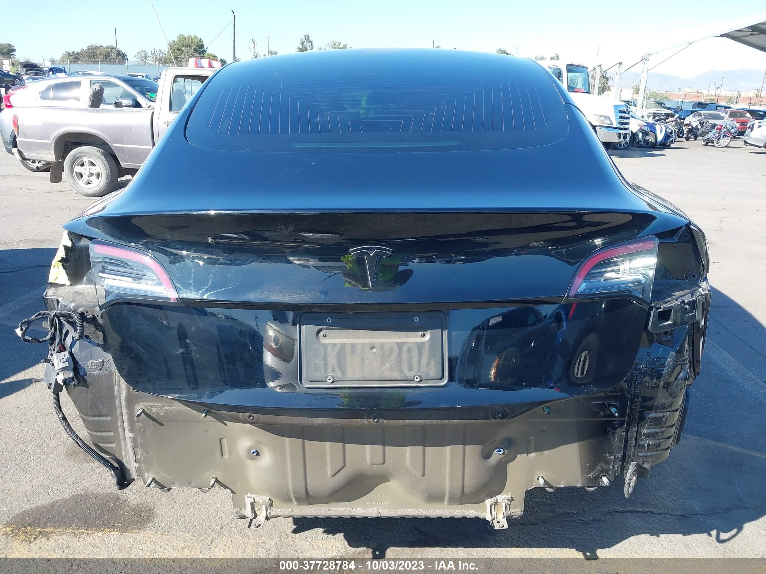 Photo 5 VIN: 5YJ3E1EA7KF410398 - TESLA MODEL 3 