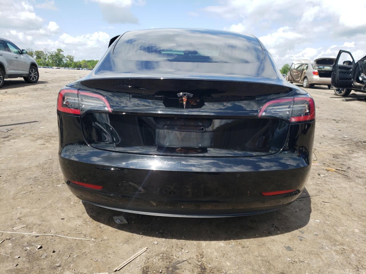 Photo 5 VIN: 5YJ3E1EA7KF410546 - TESLA MODEL 3 