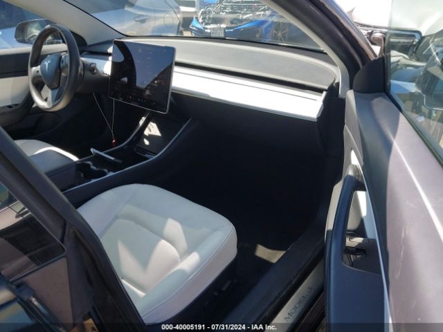 Photo 4 VIN: 5YJ3E1EA7LF616077 - TESLA MODEL 3 