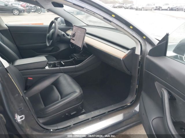 Photo 4 VIN: 5YJ3E1EA7LF630321 - TESLA MODEL 3 