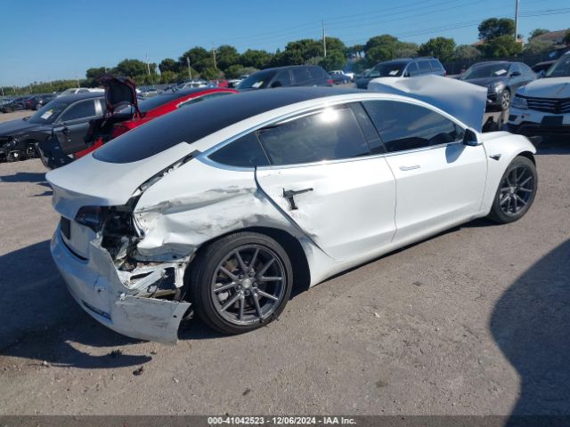 Photo 3 VIN: 5YJ3E1EA7LF659012 - TESLA MODEL 3 