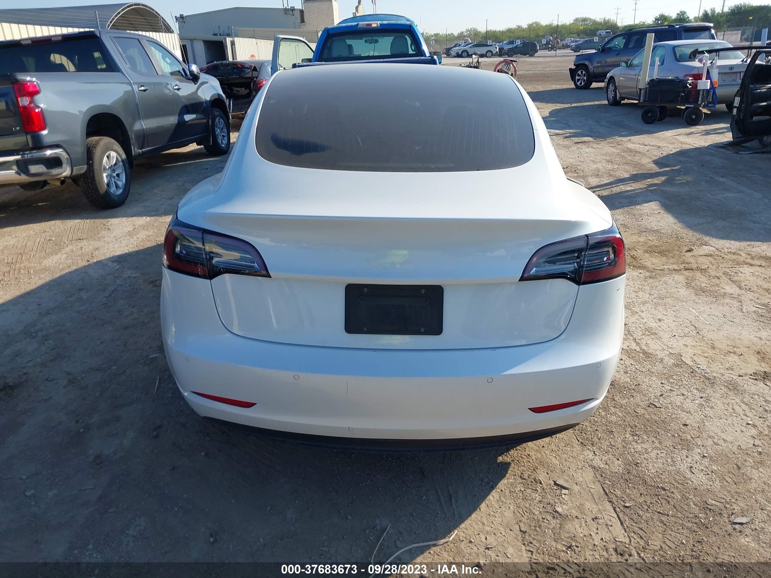 Photo 13 VIN: 5YJ3E1EA7LF710024 - TESLA MODEL 3 