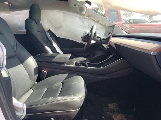 Photo 4 VIN: 5YJ3E1EA7LF737031 - TESLA MODEL 3 