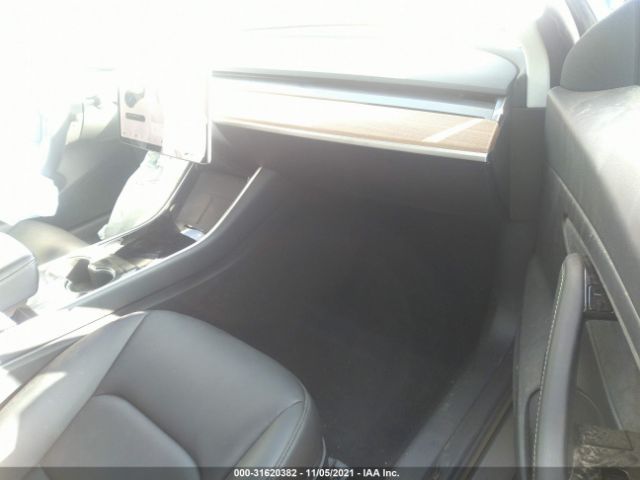 Photo 4 VIN: 5YJ3E1EA7LF803755 - TESLA MODEL 3 