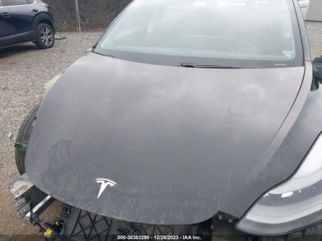 Photo 9 VIN: 5YJ3E1EA7MF083570 - TESLA MODEL 3 