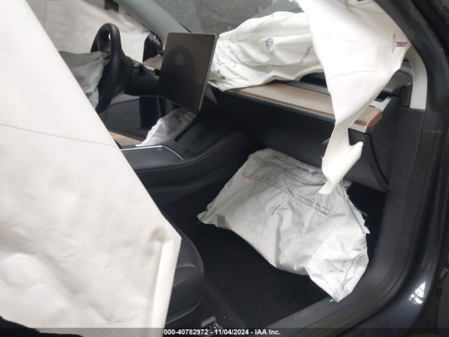 Photo 4 VIN: 5YJ3E1EA7MF096416 - TESLA MODEL 3 