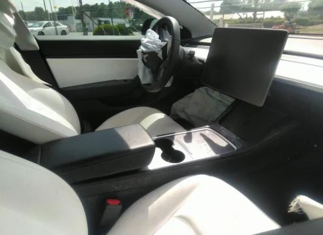 Photo 4 VIN: 5YJ3E1EA7MF853380 - TESLA MODEL 3 