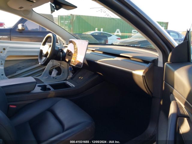 Photo 4 VIN: 5YJ3E1EA7MF861009 - TESLA MODEL 3 