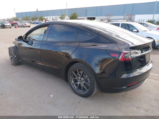 Photo 2 VIN: 5YJ3E1EA7MF878084 - TESLA MODEL 3 