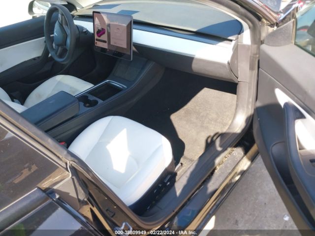 Photo 4 VIN: 5YJ3E1EA7MF915988 - TESLA MODEL 3 